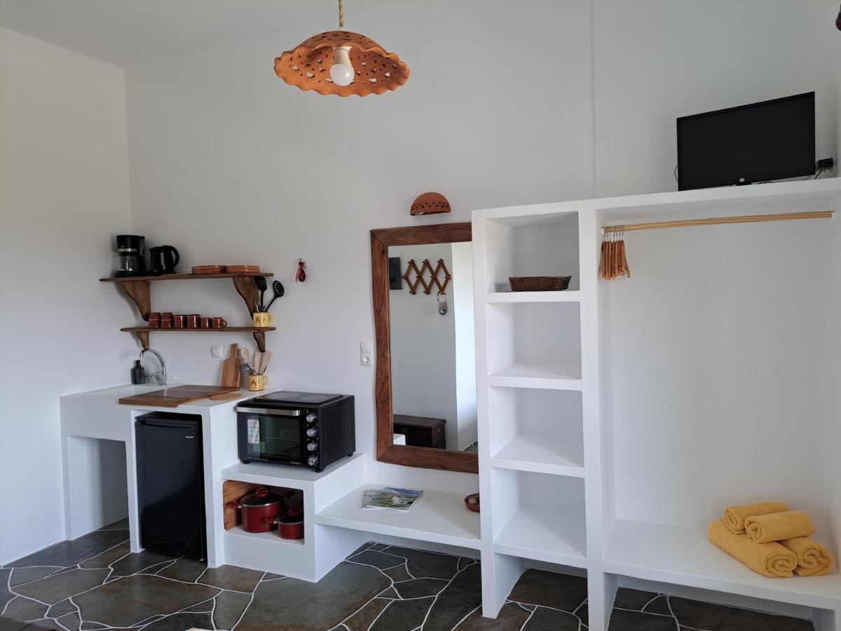 Madilides Apartment Platis Gialos  Ngoại thất bức ảnh
